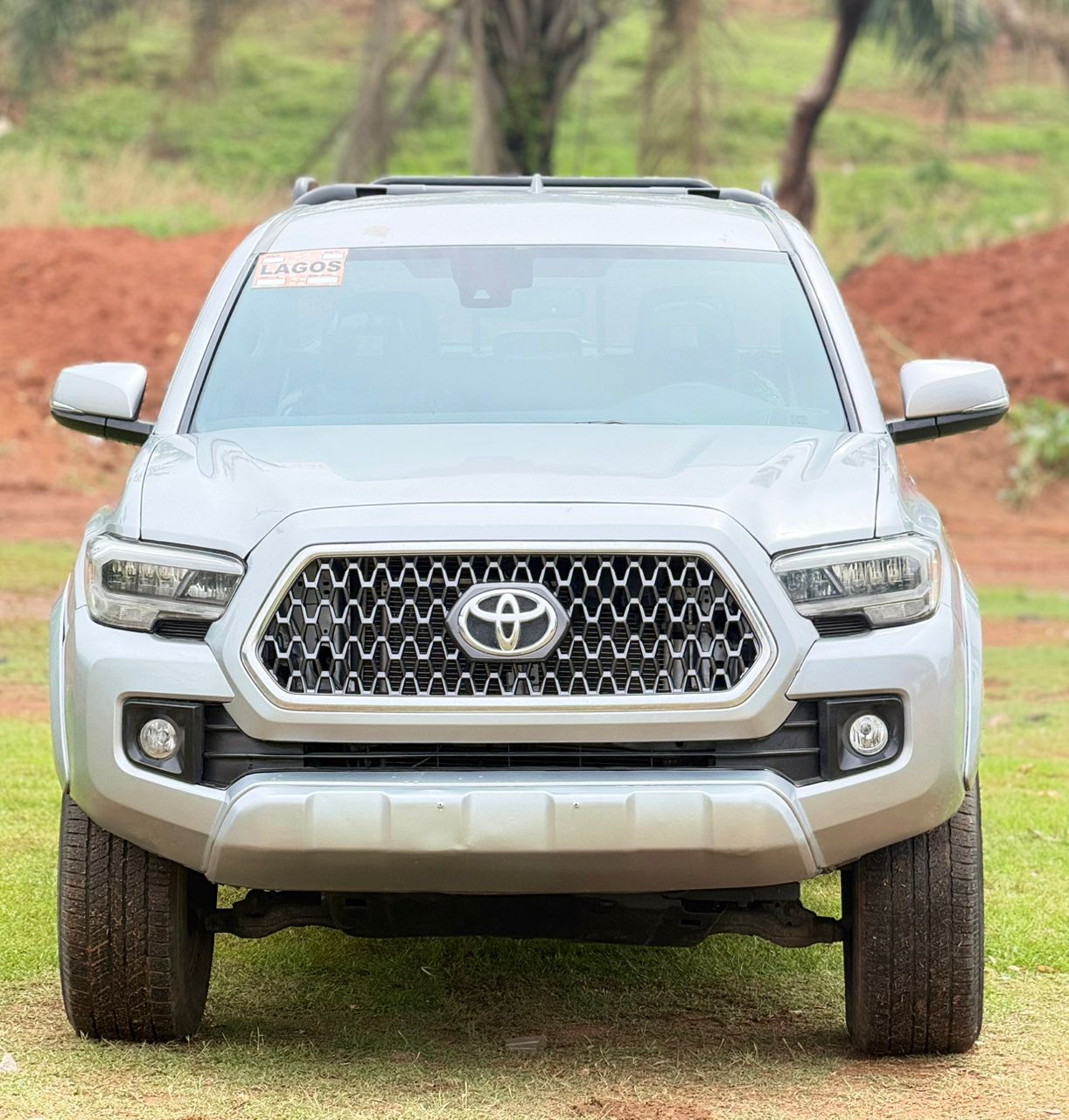 TOYOTA TACOMA