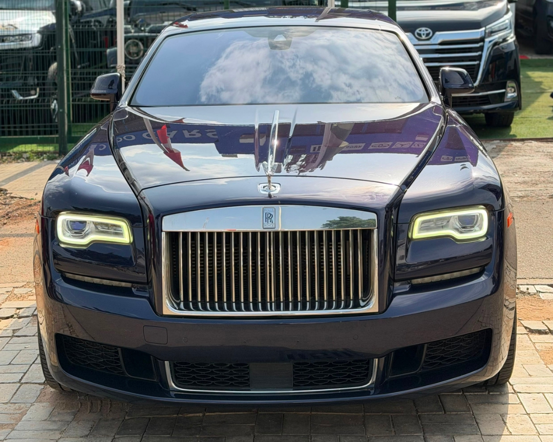 ROLLS ROYCE GHOST